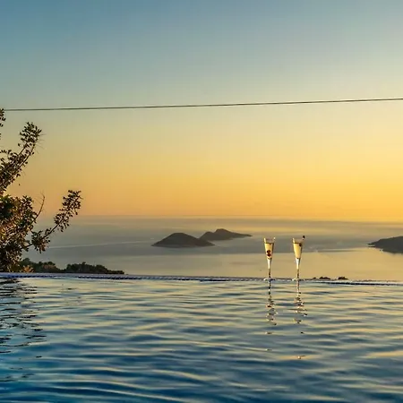 The Luxury Vacation You're Looking For Вилла *