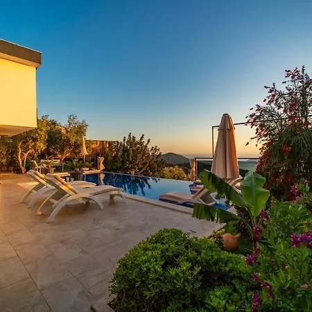 The Luxury Vacation You're Looking For *